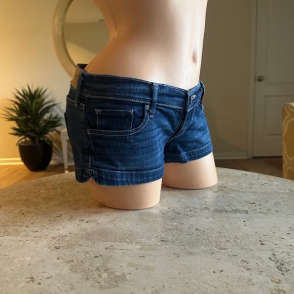 Abercrombie & Fitch size 26 denim shorts - Picture 5 of 12